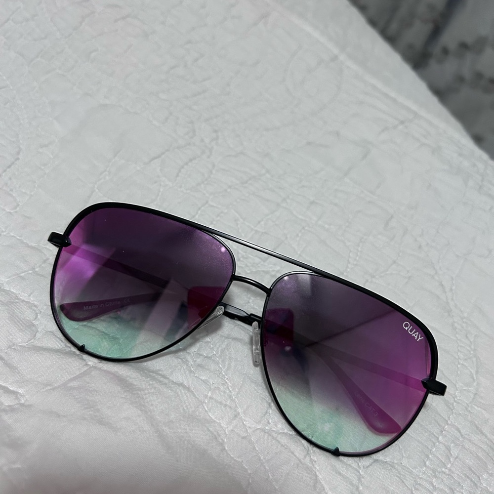 QUAY high key sun-glasses